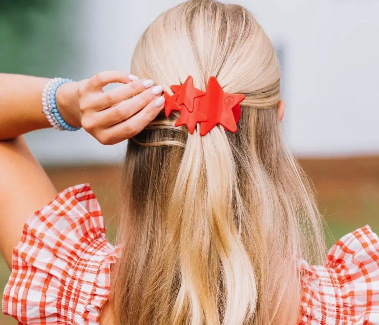 The Flat Clip. Red Shooting Stars Flat Clip
