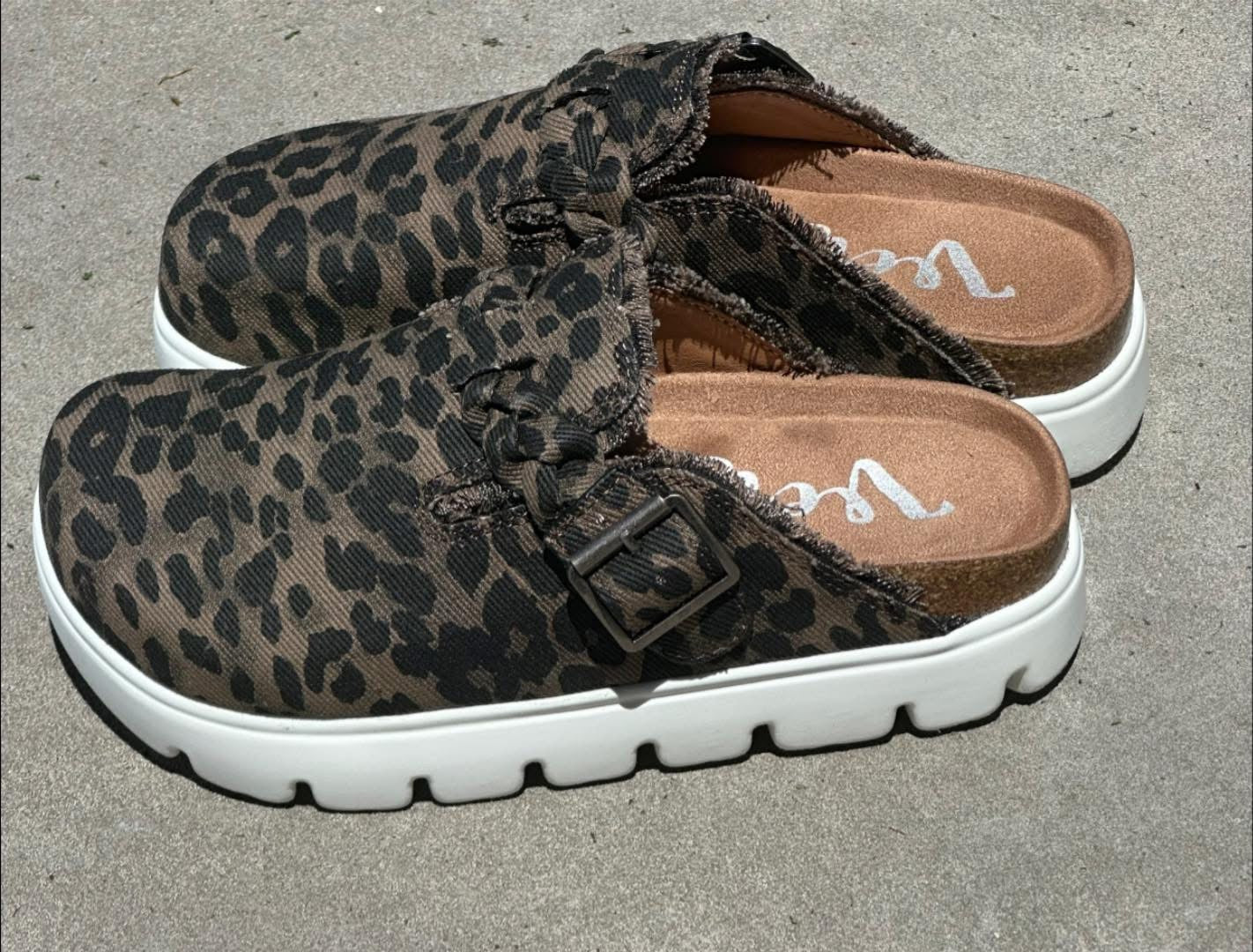 Cassie Leopard Clogs