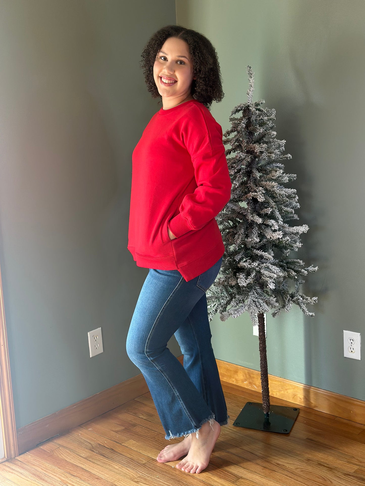 Everyday Essential Pocket Sweatshirt- Red