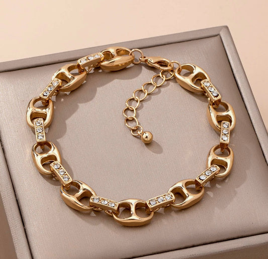 Sparkling Gold Link Chain Bracelet