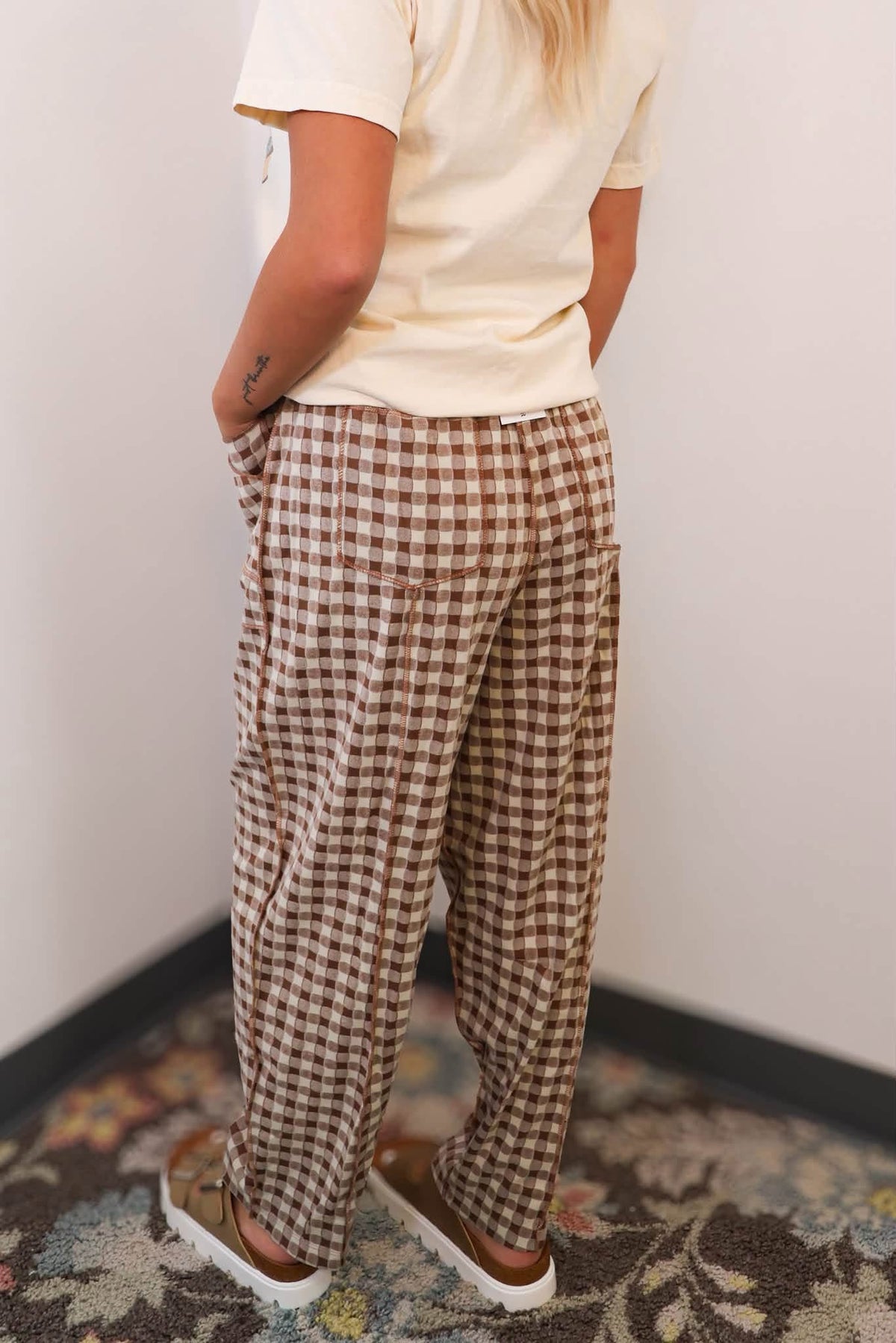 Soft Brushed Check Barrel Fit Utility Knit Pants- Mocha