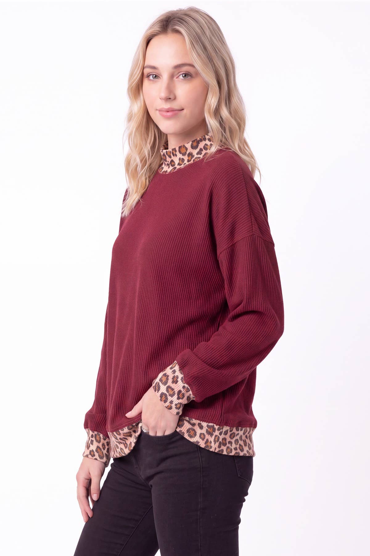 Rib Knit Leopard Contrast Pullover: BURGUNDY