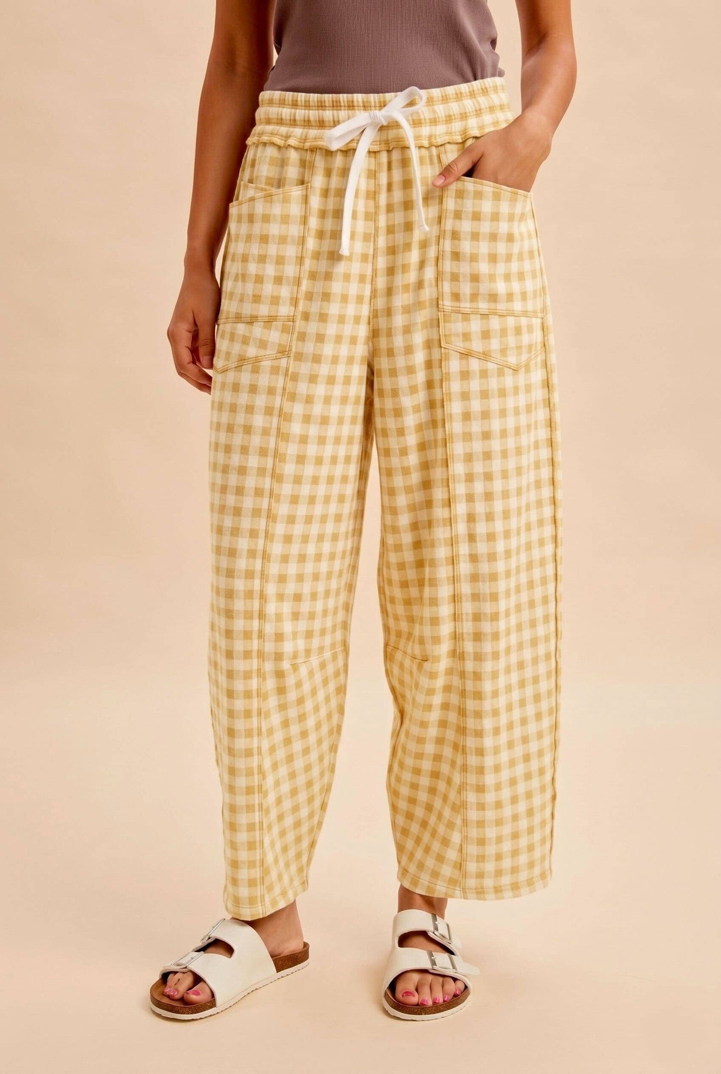 Soft Brushed Check Barrel Fit Utility Knit Pants: BANANA