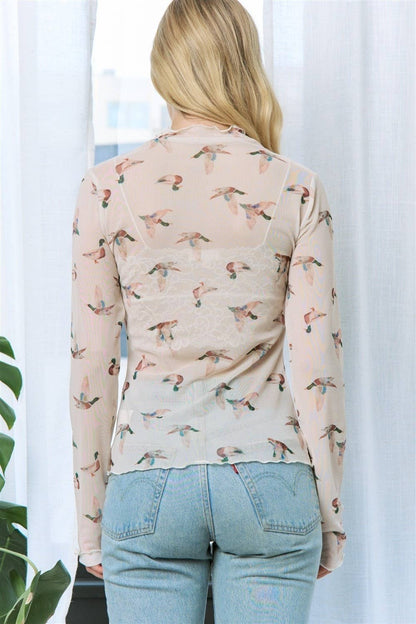 MOCK NECK DUCK PRINT MESH TOP: Brown Multi / S